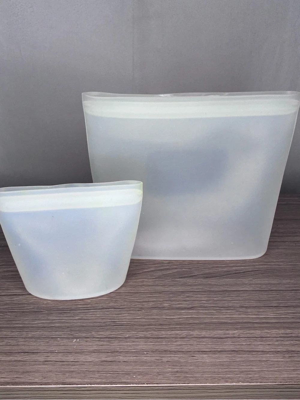 🐼 3/$25 Set of Two Reusable Silicone Storage Bags - Frosted White